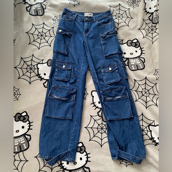 Blue Jean Cargo Pants - Picture 2 of 4